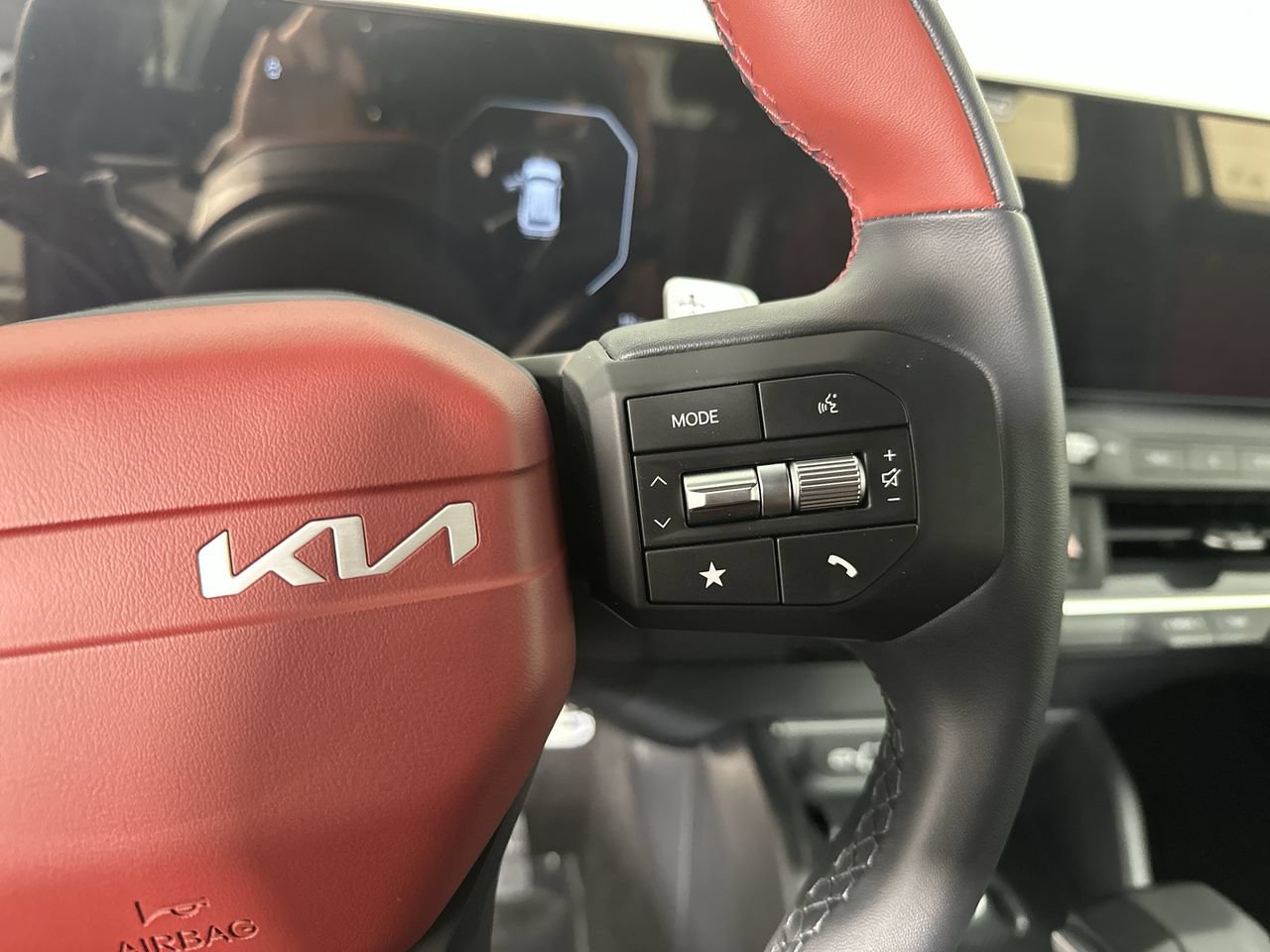 New 2026 Kia K4 GT-Line Turbo FWD image 7