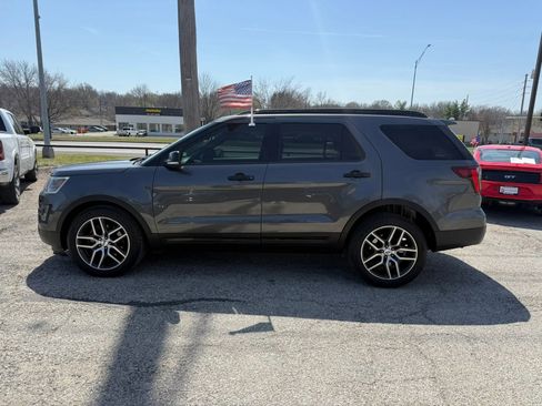 Used 2016 Ford Explorer Sport image 9