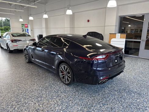 Used 2020 Kia Stinger GT AWD/4WD image 3