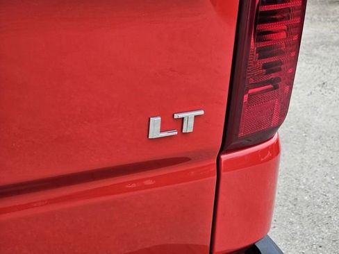 Used 2022 Chevrolet Silverado 1500 LT image 7