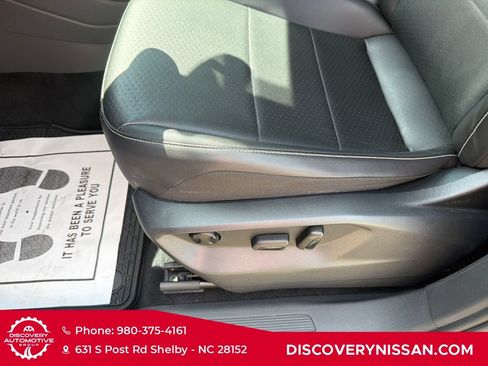 Used 2021 Volkswagen Tiguan SEL AWD/4WD image 14