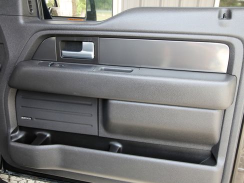 Used 2014 Ford F150 Raptor w/ Equipment Group 801A Luxury image 44