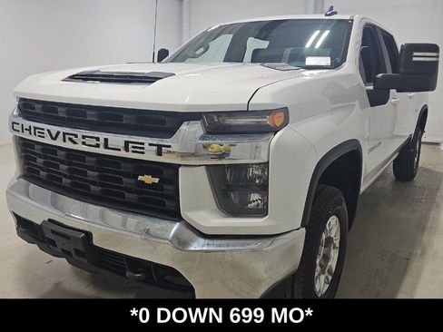 Used 2022 Chevrolet Silverado 3500 LT w/ Convenience Package AWD/4WD image 1