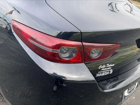 Used 2020 MAZDA MAZDA3 Sedan w/ Select Package FWD image 28