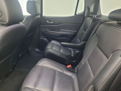 Used 2019 GMC Acadia SLT image 18
