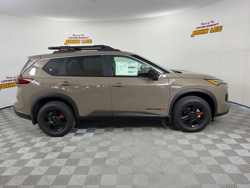New 2026 Nissan Rogue SV w/ Rock Creek Premium Package AWD/4WD image 7
