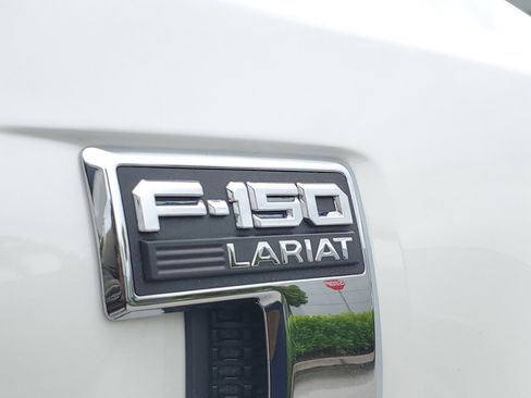 Used 2022 Ford F150 Lariat image 7