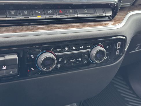 New 2025 Chevrolet Silverado 2500 LT w/ Z71 Chrome Sport Edition image 24