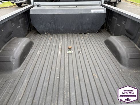 Used 2024 GMC Sierra 3500 SLT w/ SLT Premium Package AWD/4WD image 5