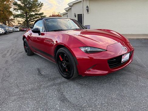 Used 2016 MAZDA MX-5 Miata Club image 5