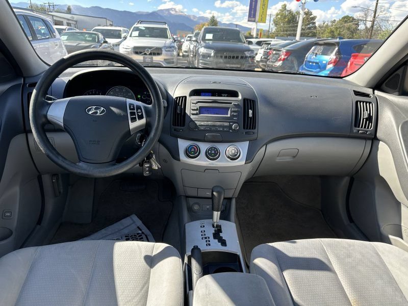 Used 2008 Hyundai Elantra SE FWD image 19
