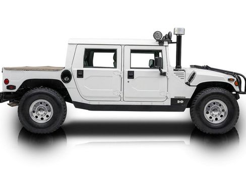 Used 1994 HUMMER H1 4-Door Hard Top AWD/4WD image 2