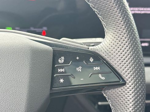 Used 2025 Audi SQ6 e-tron Premium Plus w/ Premium Plus image 20