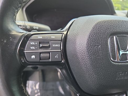 Used 2023 Honda Civic Sport image 6