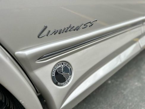 Used 2023 GMC Savana 2500 image 7