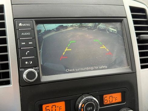 Used 2021 Nissan Frontier SV w/ Midnight Edition Floor Mats AWD/4WD image 16