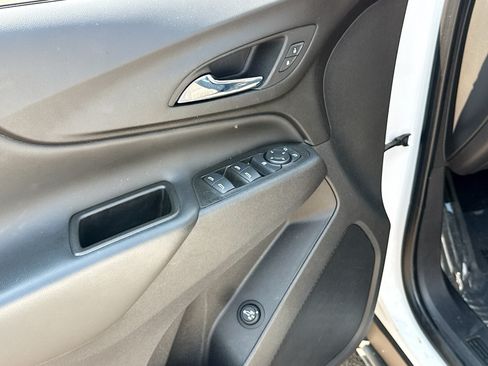 Used 2022 Chevrolet Equinox LT AWD/4WD image 8