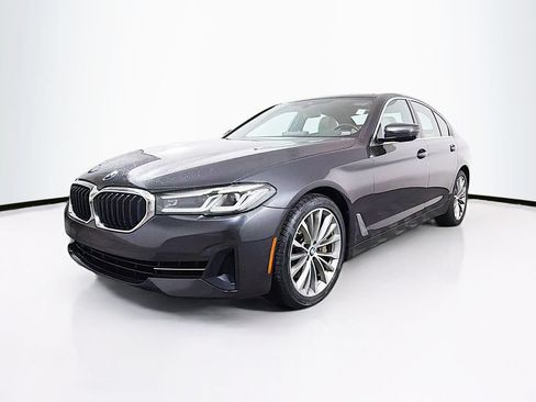 Used 2023 BMW 540i xDrive w/ Executive Package AWD/4WD image 3