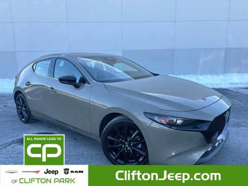 Used 2024 MAZDA MAZDA3 s image 1