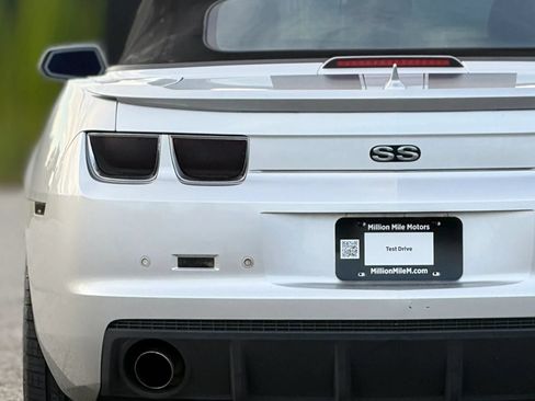 Used 2011 Chevrolet Camaro SS w/ RS Package RWD image 13