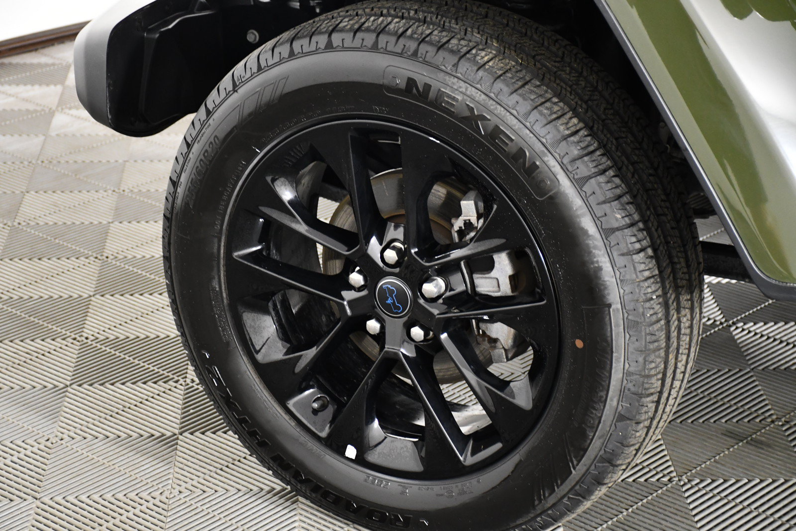 Used 2024 Jeep Wrangler Unlimited Sahara AWD/4WD image 53