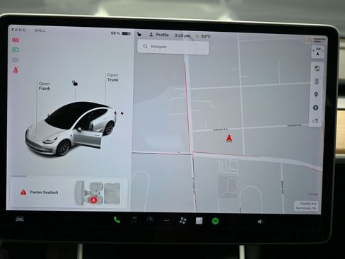 Used 2018 Tesla Model 3 Long Range image 22