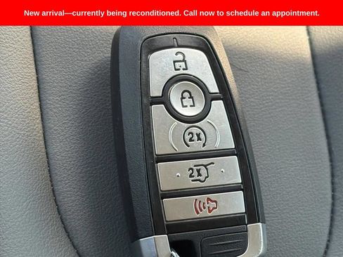 Used 2025 Ford Expedition Max Active RWD image 27