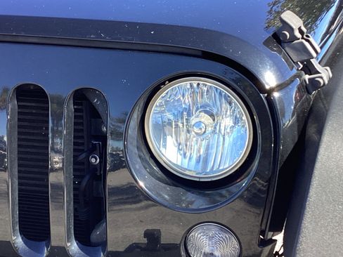 Used 2017 Jeep Wrangler Unlimited Sport w/ Quick Order Package 24S image 6