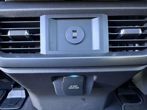 Used 2025 Ford F150 Lariat w/ Equipment Group 501A Mid AWD/4WD image 16