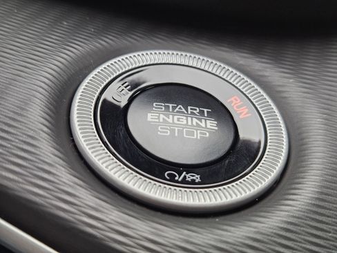 New 2026 Jeep Grand Cherokee L Laredo image 20