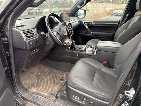 Certified 2023 Lexus GX 460 Premium w/ Premium Plus Package AWD/4WD image 3