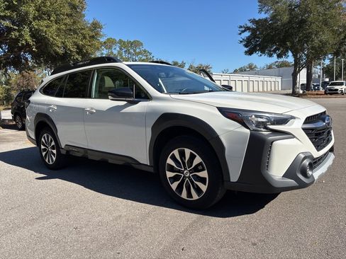 Certified 2023 Subaru Outback Limited image 1