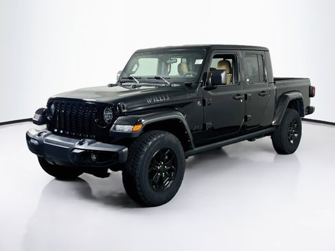 Used 2023 Jeep Gladiator Sport AWD/4WD image 1