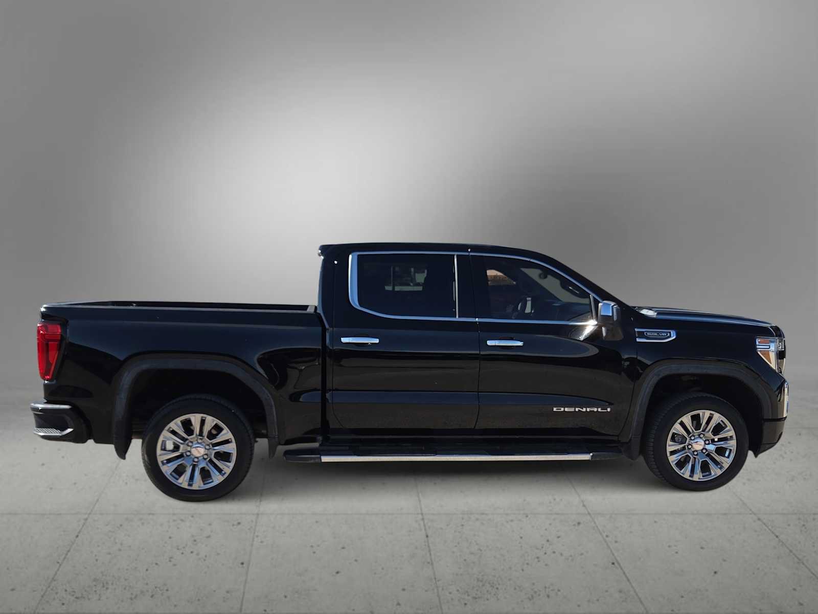 Used 2020 GMC Sierra 1500 Denali RWD image 9