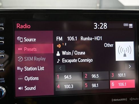 Used 2024 Toyota Camry XSE FWD image 21