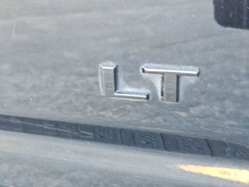 Used 2024 Chevrolet Silverado 2500 LT w/ Midnight Edition image 13