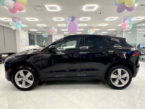 Used 2021 Jaguar E-PACE SE image 4