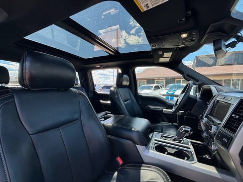 Used 2019 Ford F150 Lariat w/ Equipment Group 502A Luxury AWD/4WD image 27
