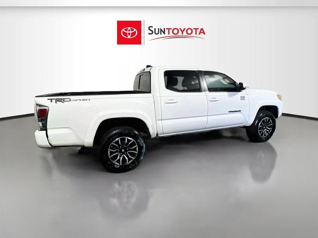 Used 2020 Toyota Tacoma TRD Sport RWD image 4