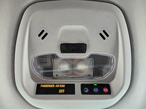 Used 2024 Chevrolet Trax LS w/ LS Convenience Package image 25