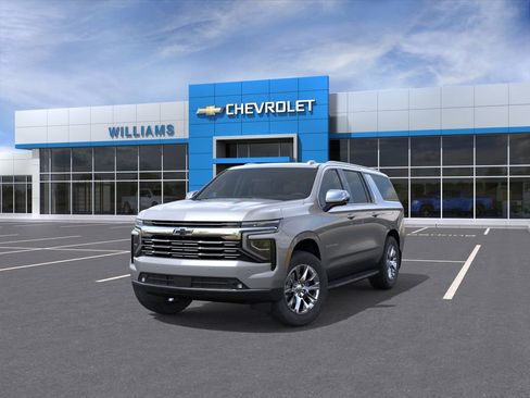 New 2026 Chevrolet Suburban Premier w/ Sun And Tow Package AWD/4WD image 8