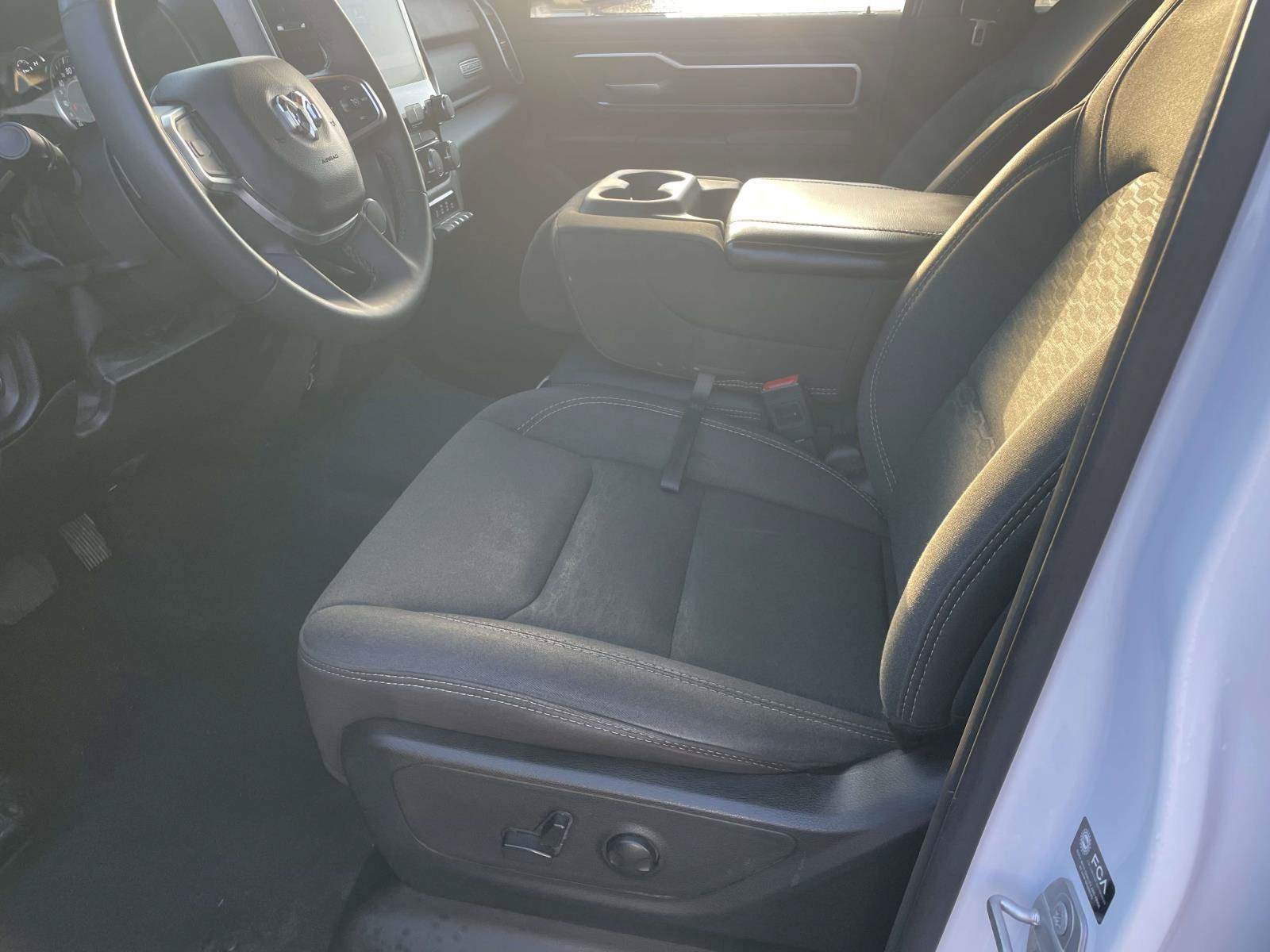 Used 2025 RAM 1500 Big Horn AWD/4WD image 18