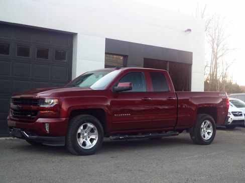 Used 2017 Chevrolet Silverado 1500 LT w/ All Star Edition AWD/4WD image 1