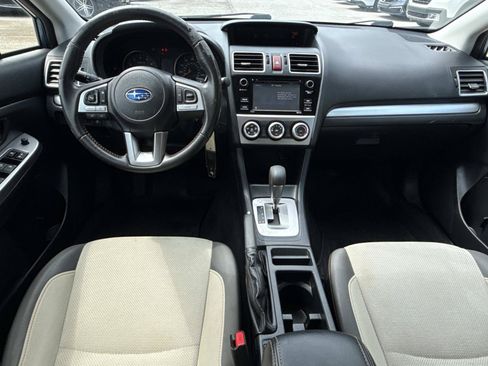 Used 2017 Subaru Crosstrek 2.0i Premium w/ Moonroof Package AWD/4WD image 2