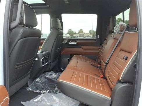 New 2026 GMC Sierra 2500 Denali Ultimate image 14