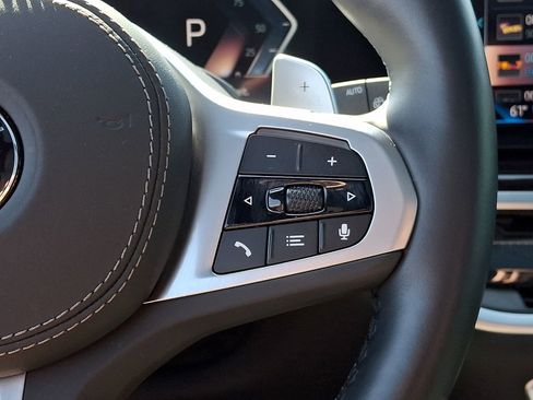 Used 2025 BMW X7 xDrive40i w/ Executive Package AWD/4WD image 23