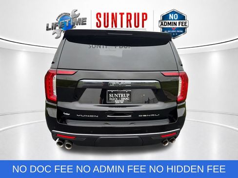 Used 2024 GMC Yukon XL Denali Ultimate AWD/4WD image 4
