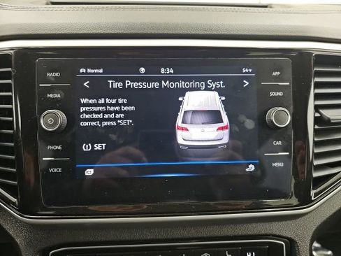 Used 2022 Volkswagen Atlas SE image 25