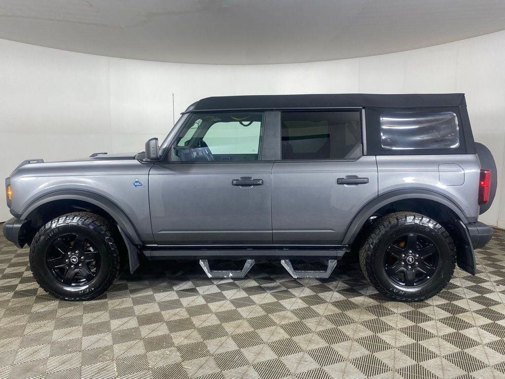 Used 2024 Ford Bronco Black Diamond AWD/4WD image 8