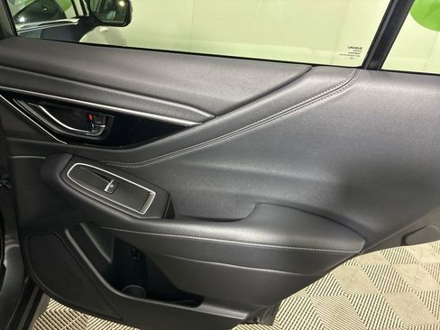 Used 2022 Subaru Outback Limited image 35